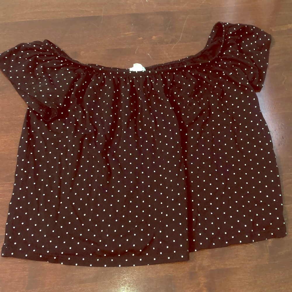 Off shoulder cropped polka dot T-shirt